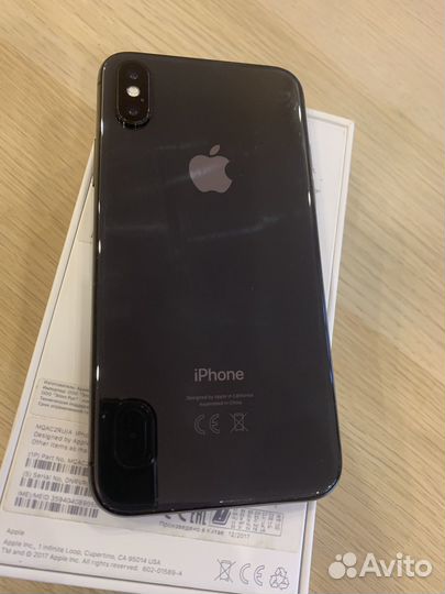 iPhone X, 64 ГБ