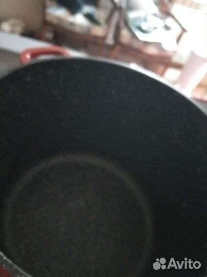 Казан чугунный и сотейник