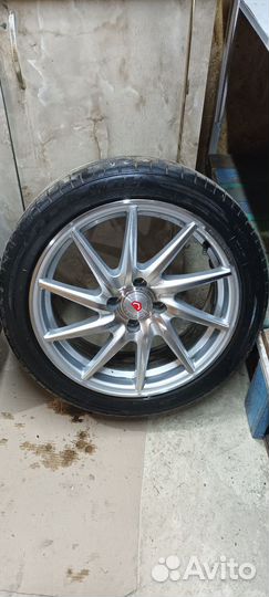 Продам комплект колёс R16