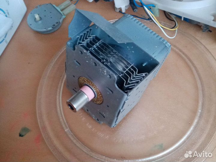 Магнетрон для микроволновки