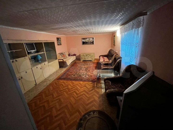Дом 50 м² на участке 8 сот.
