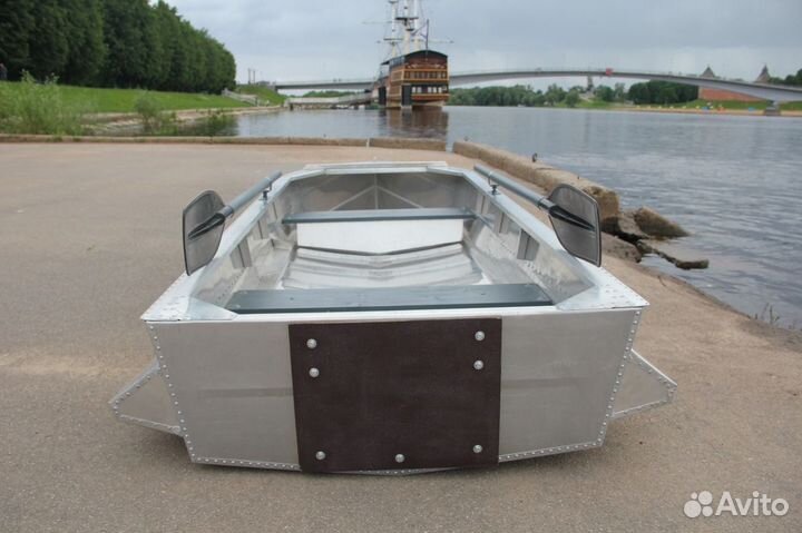 Новая алюм.лодка Малютка-Н 3.1 м.,с булями,транцем