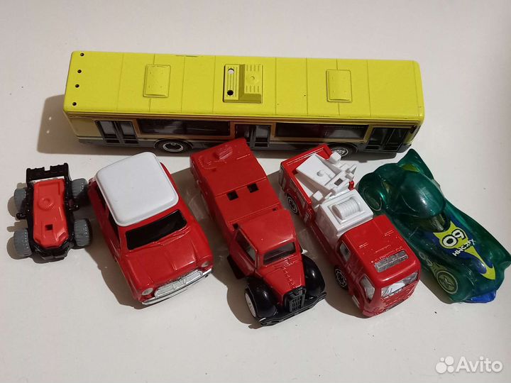 Машинки. Цена за всё