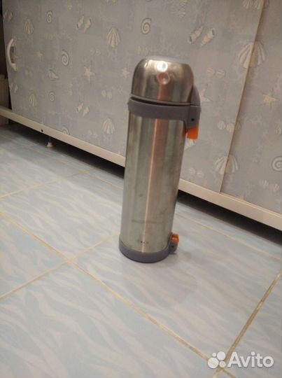 Термос на 1,5 литров