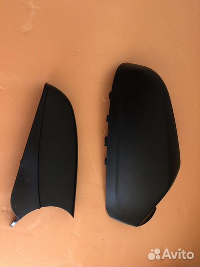Накладка левая и правая Opel Astra H