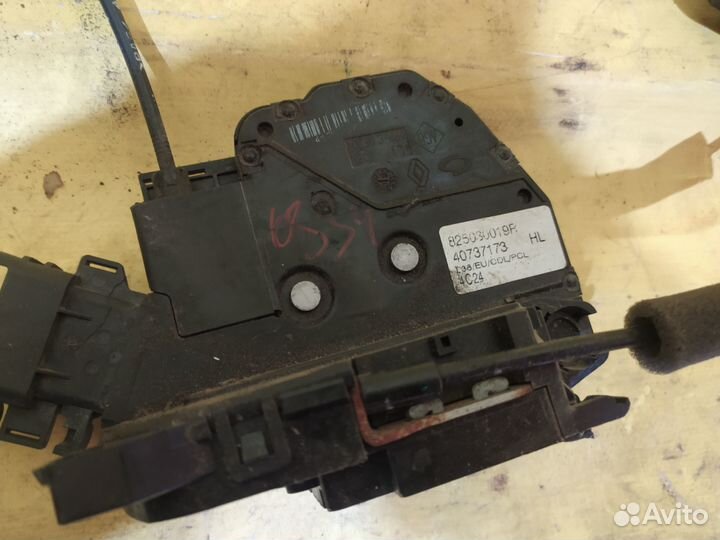 Замок двери задней левой renault fluence (2010)