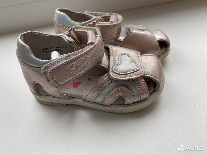 Сандалии для девочки