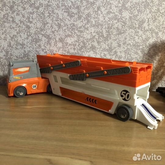 Автовоз hot wheels