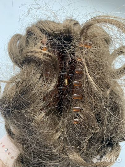 Шиньон на крабе