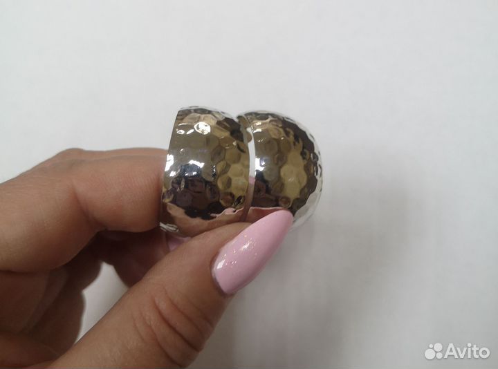 Серебряное кольцо и серьги