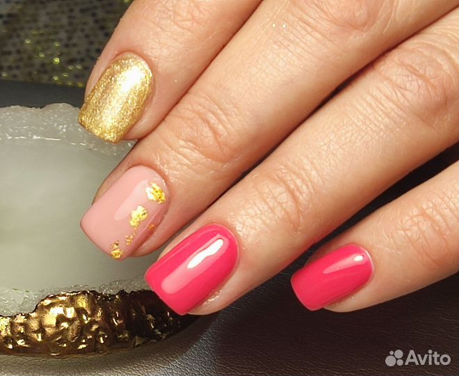 Модель на маникюр