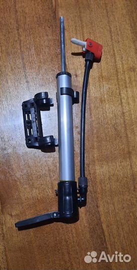 Насос велосипедный