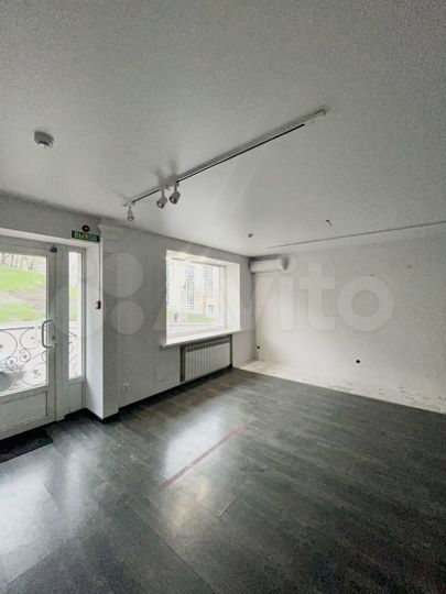 Торговая площадь, 30 м²