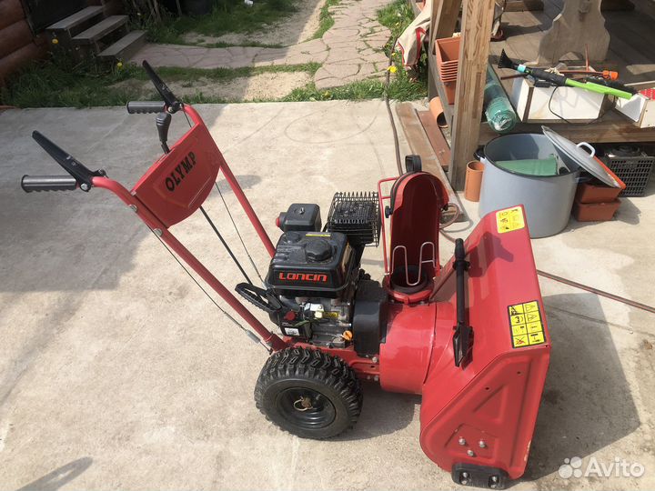 Снегоуборщик бензиновый бу