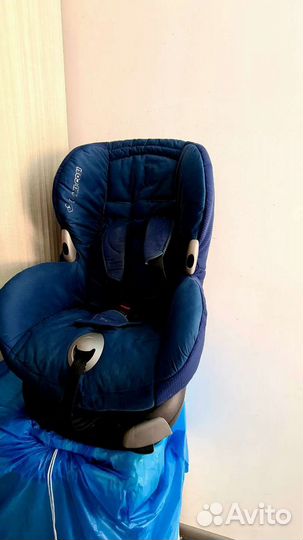 Автокресло Maxi-Cosi Priori