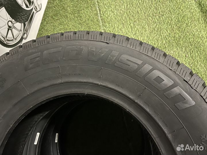 Ovation EcoVision W-686 235/70 R16 106T