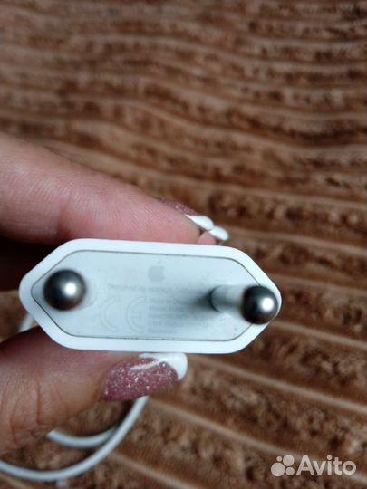 Зарядное устройство на iPhone