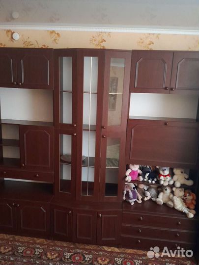 Стенка в гостиную