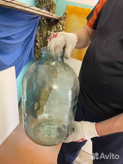 Банки стеклянные, большие