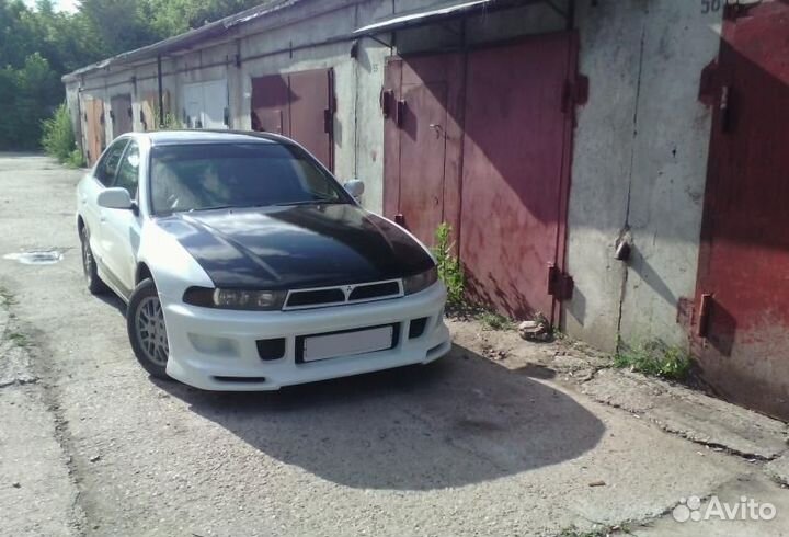 Передний бампер dolphin mitsubishi galant 8