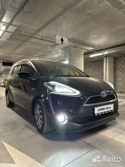 Toyota Sienta 1.5 CVT, 2018, 126 000 км