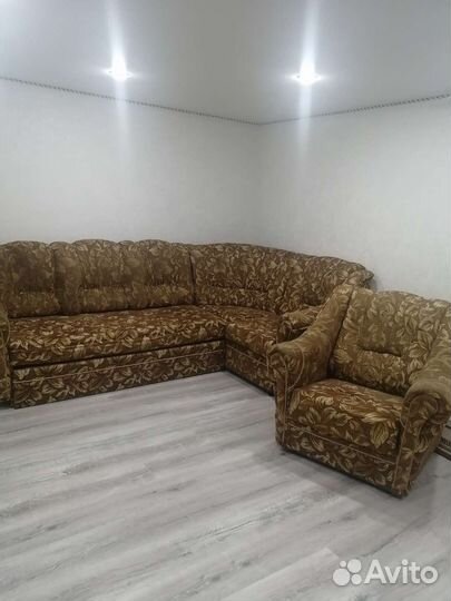 Угловой диван бу