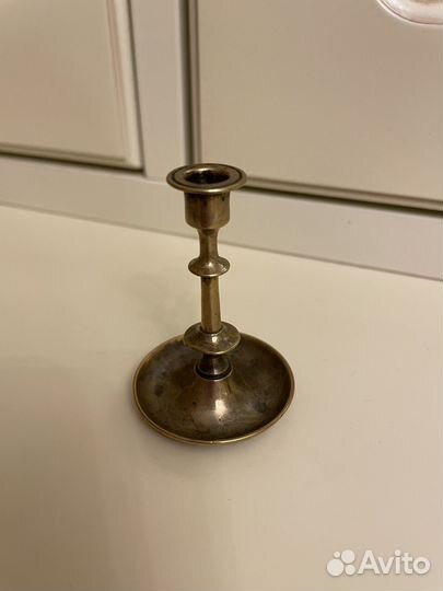 Латунный подсвечник для маленькой свечи