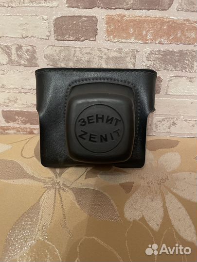 Плёночный фотоаппарат зенит et