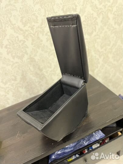 Подлокотник kia rio 4