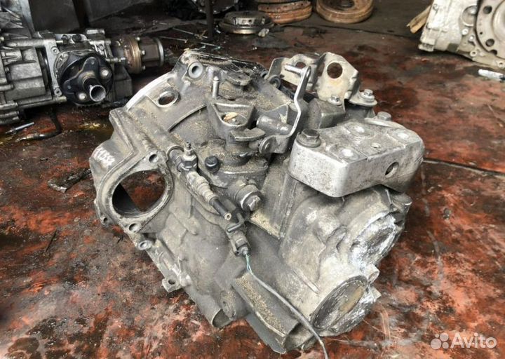 МКПП Volkswagen Touran 2006г. 2.0л дизель