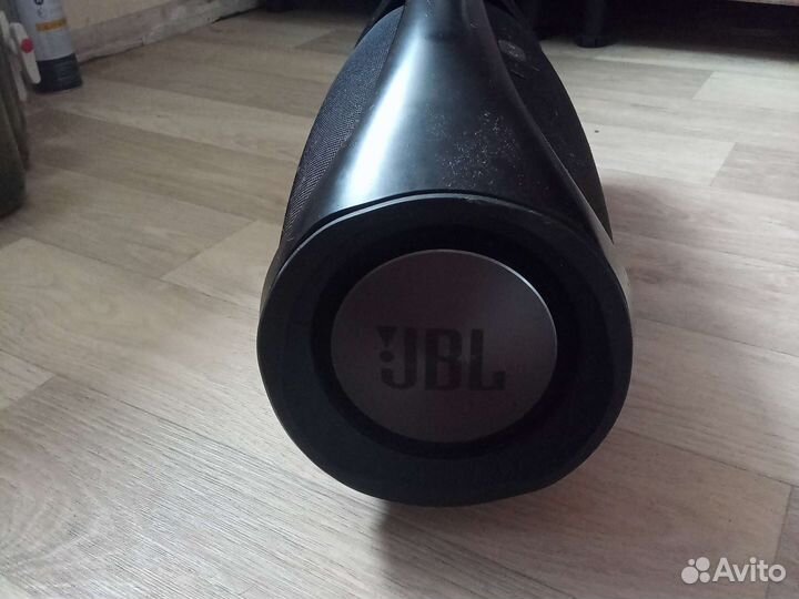 Колонка jbl boombox 1