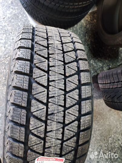 Bridgestone Blizzak DM-V3 285/45 R22