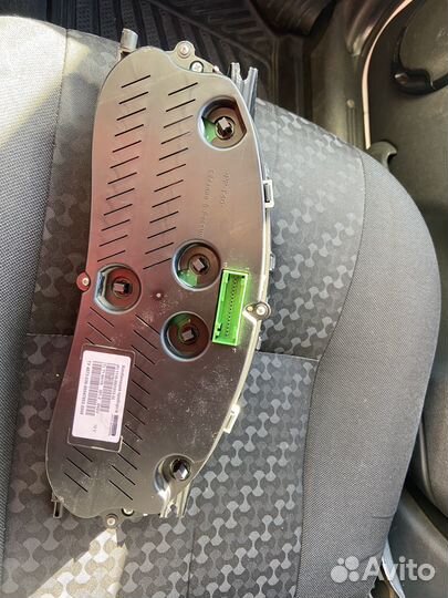 Щиток приборов калина