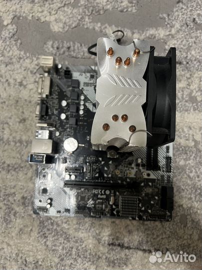 Материнская плата с процессором i5