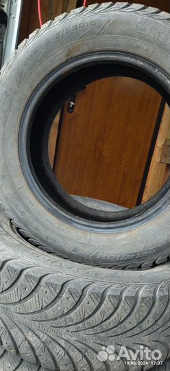 Goodyear UltraGrip 215/65 R16