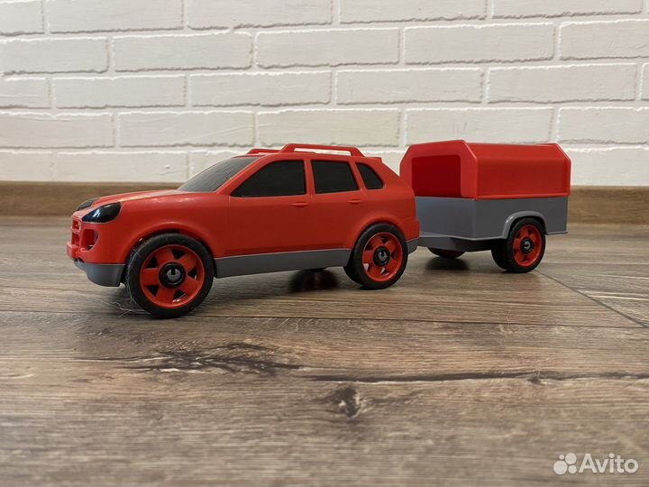 Разбирающийся автомобиль