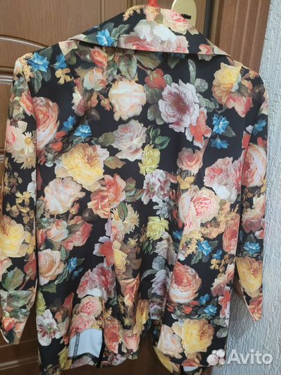 Жакет женский 52