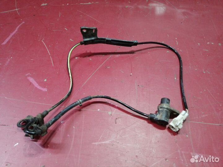 Датчик ABS передний правый Toyota Avensis T250