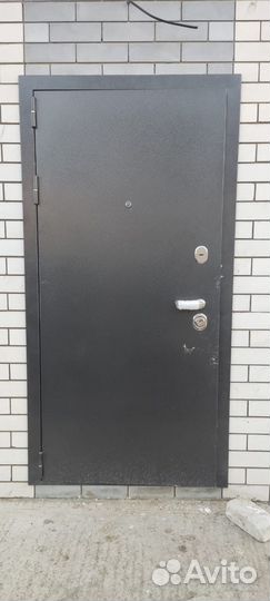 Дверь входная