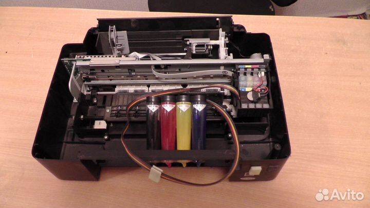Цветной принтер epson на запчасти