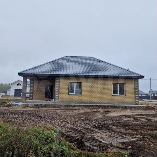 Коттедж 108 м² на участке 6 сот.