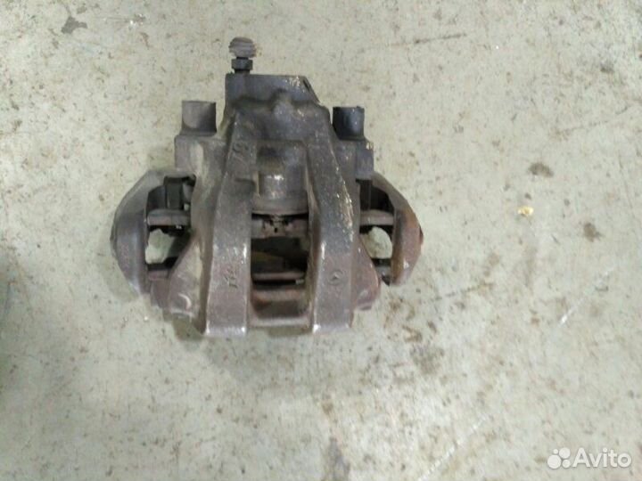 Суппорт задний левый Mercedes-Benz Cl-Class С215