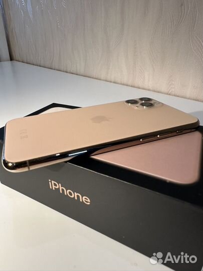 iPhone 11 Pro, 64 ГБ