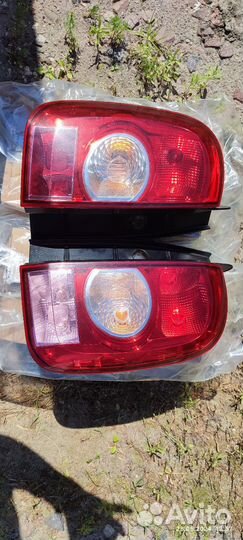 Задние фонари на duster ) в коробке