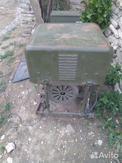 Генератор бензиновый армейский