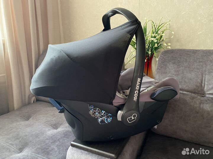 Автокресло maxi cosi доя новорожденного