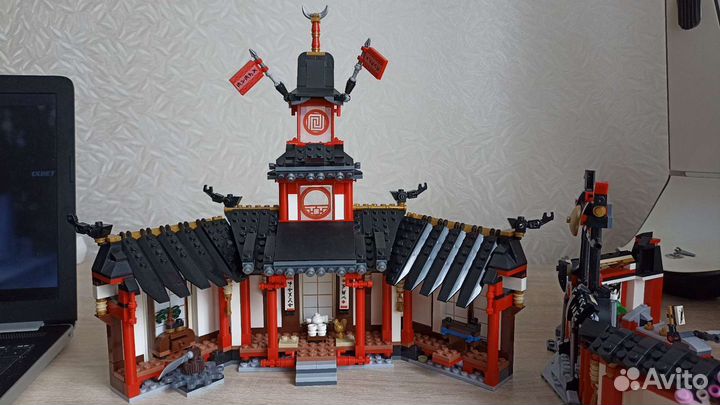 Конструктор(аналог Lego) Монастырь Кружитцу 70670