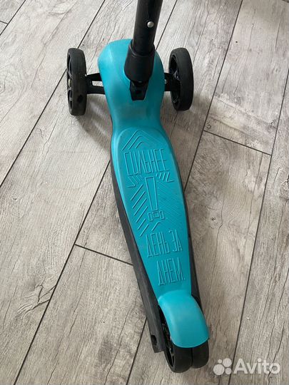 Самокат трехколесный 