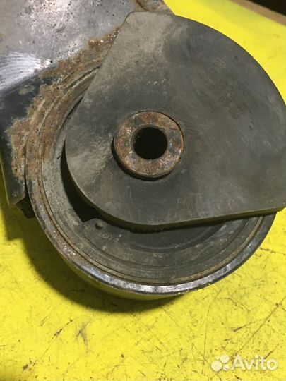 Опора двигателя левая Соната Hyundai Sonata 4