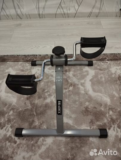 Тренажер для гиперэкстензии